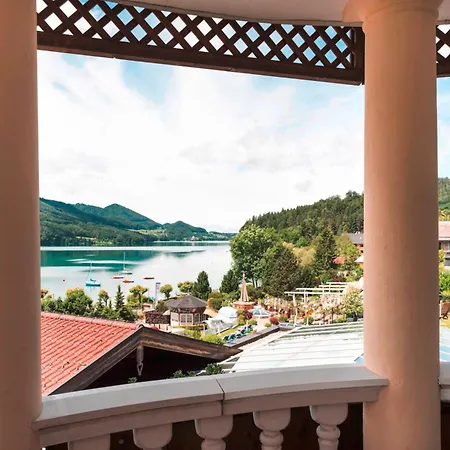 Waldhof Fuschlsee Hotel 4*