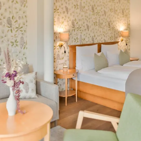 Waldhof Fuschlsee Hotel 4*