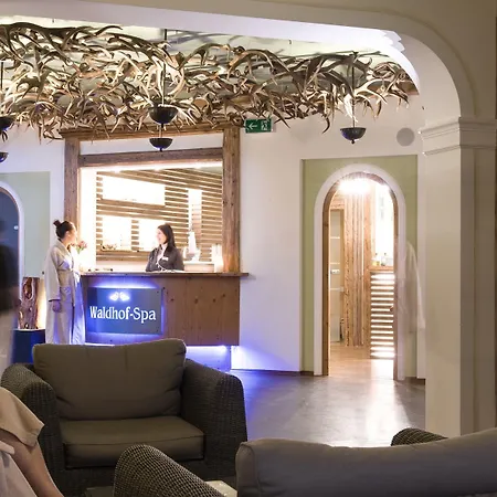 Hotel Waldhof Fuschlsee 4*