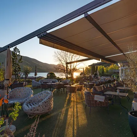 Waldhof Fuschlsee Hotel 4*