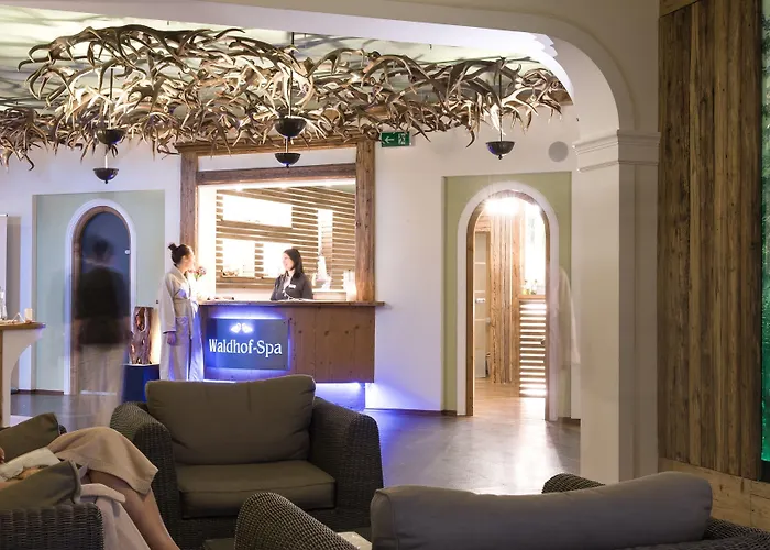 Hotel Waldhof Fuschlsee 4*